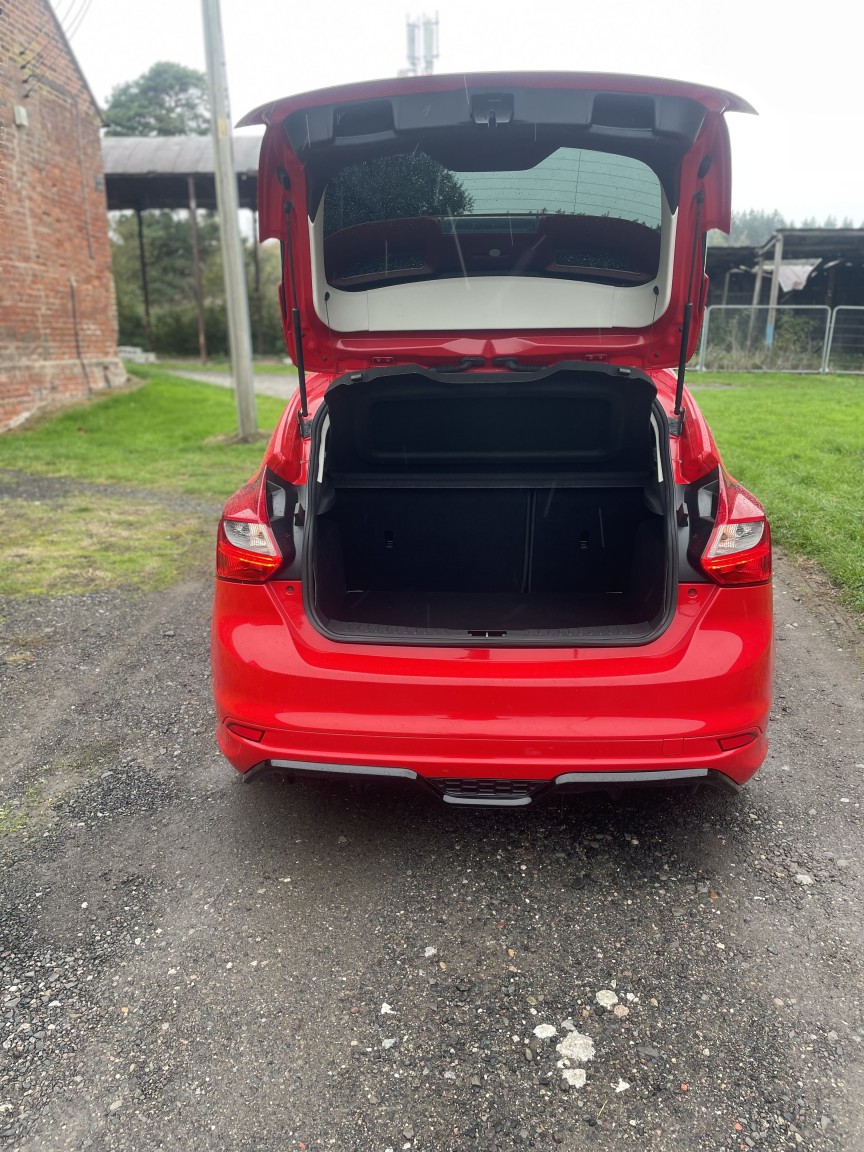 Used Ford Focus 2014 for sale - 76382470: Photo 25