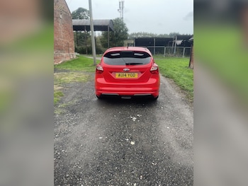 Used Ford Focus 2014 for sale - 76382470: Photo