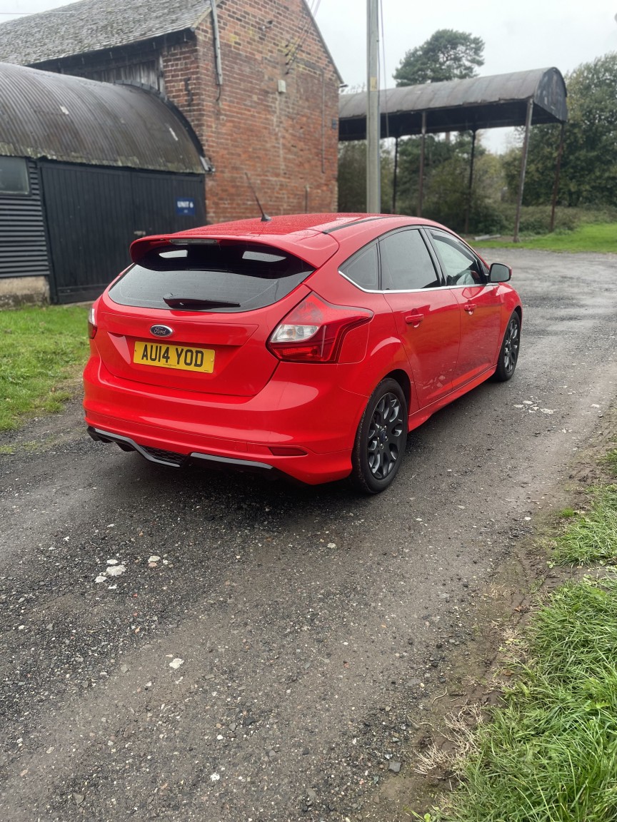 Used Ford Focus 2014 for sale - 76382470: Photo 5