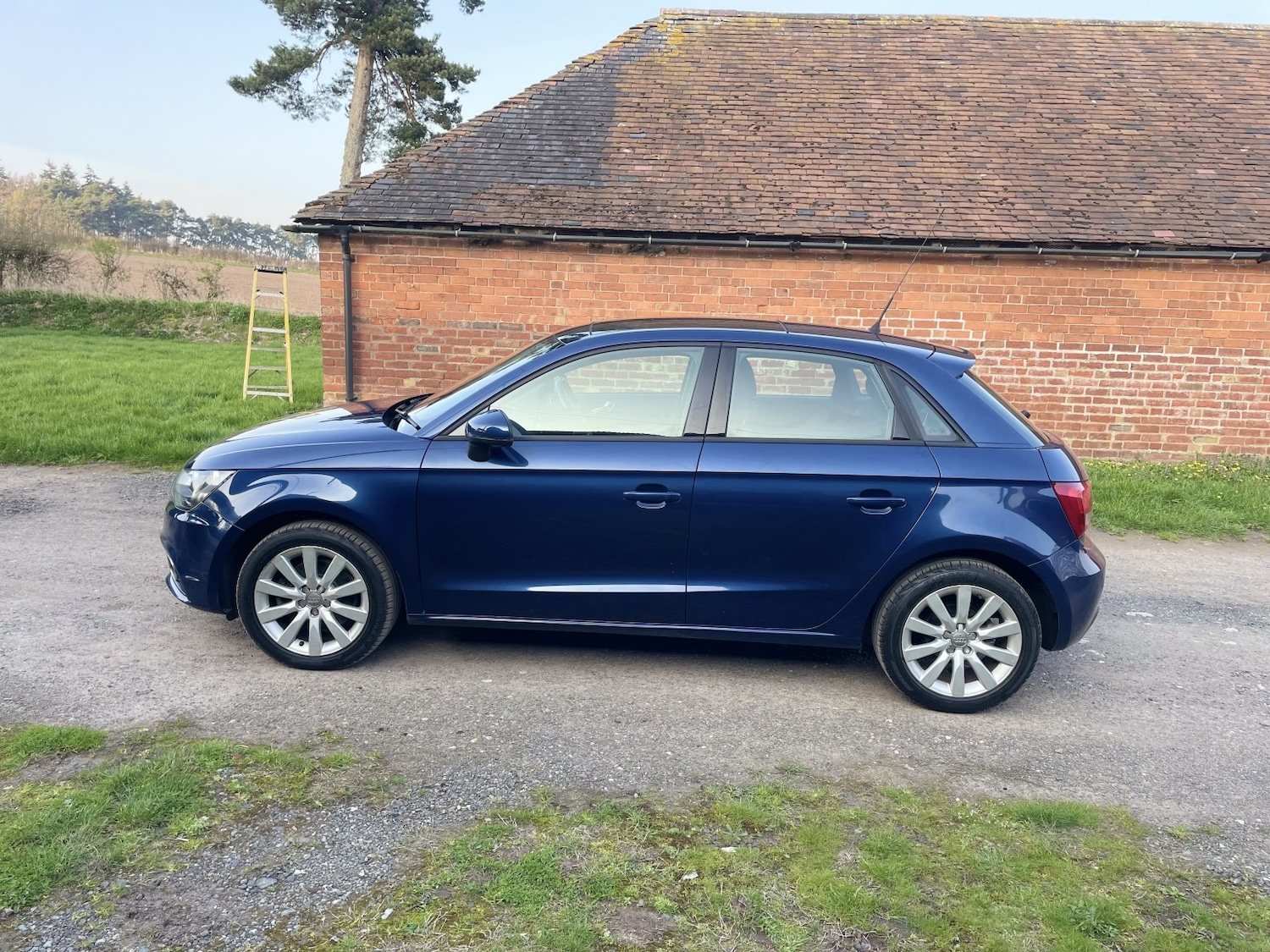 Used Audi A1 2012 for sale - 77979949: Photo 10