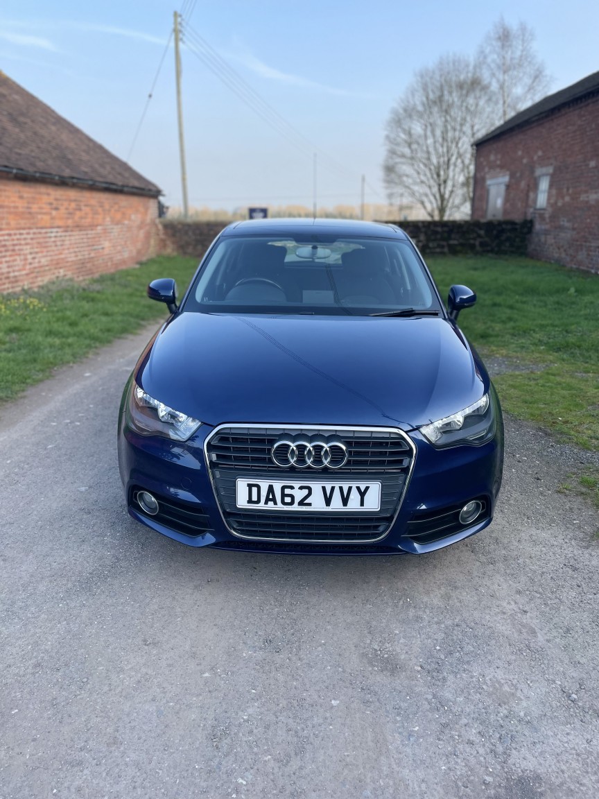 Used Audi A1 2012 for sale - 77979949: Photo 2