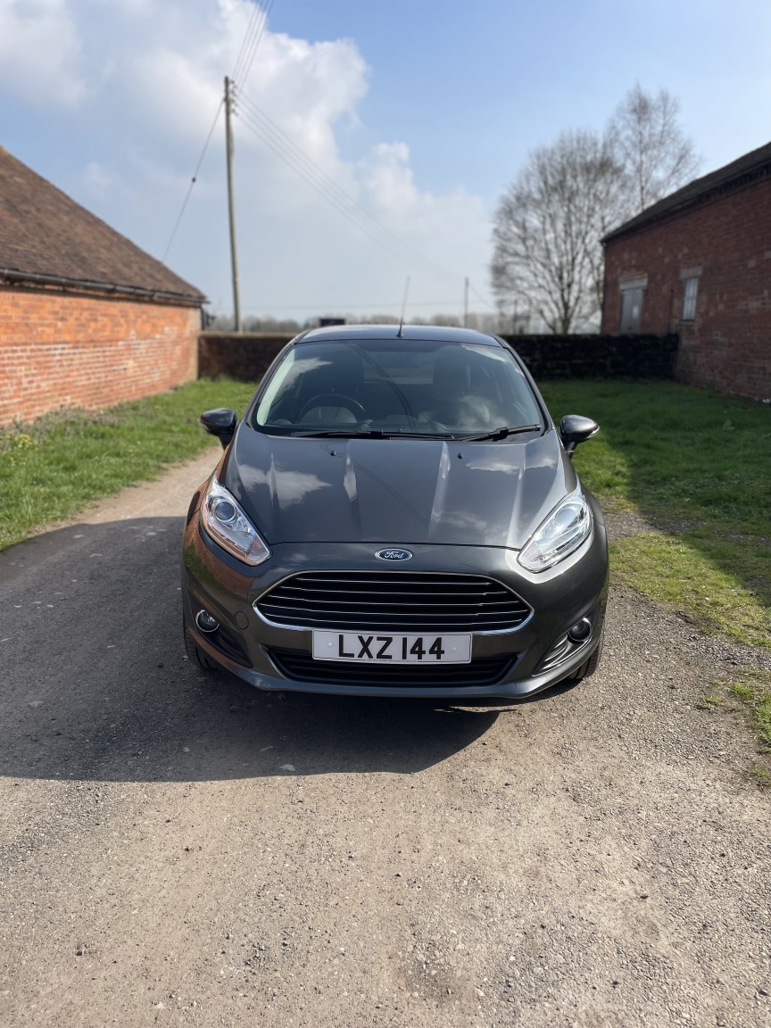 Used Ford Fiesta 2015 for sale - 77979954: Photo 2