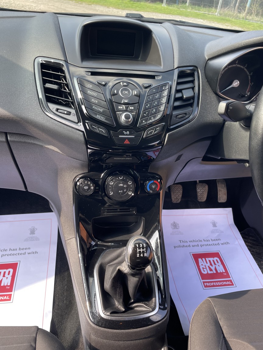 Used Ford Fiesta 2015 for sale - 77979954: Photo 22