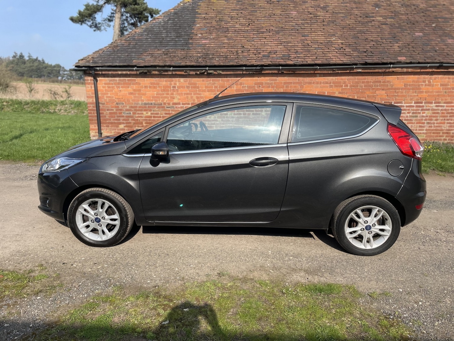 Used Ford Fiesta 2015 for sale - 77979954: Photo 8