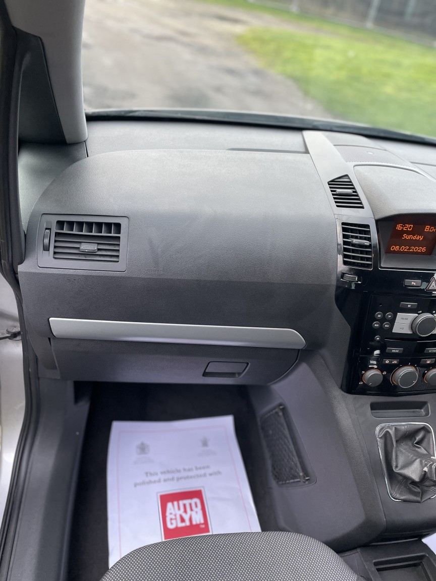 Used Vauxhall Zafira 2012 for sale - 77487240: Photo 15