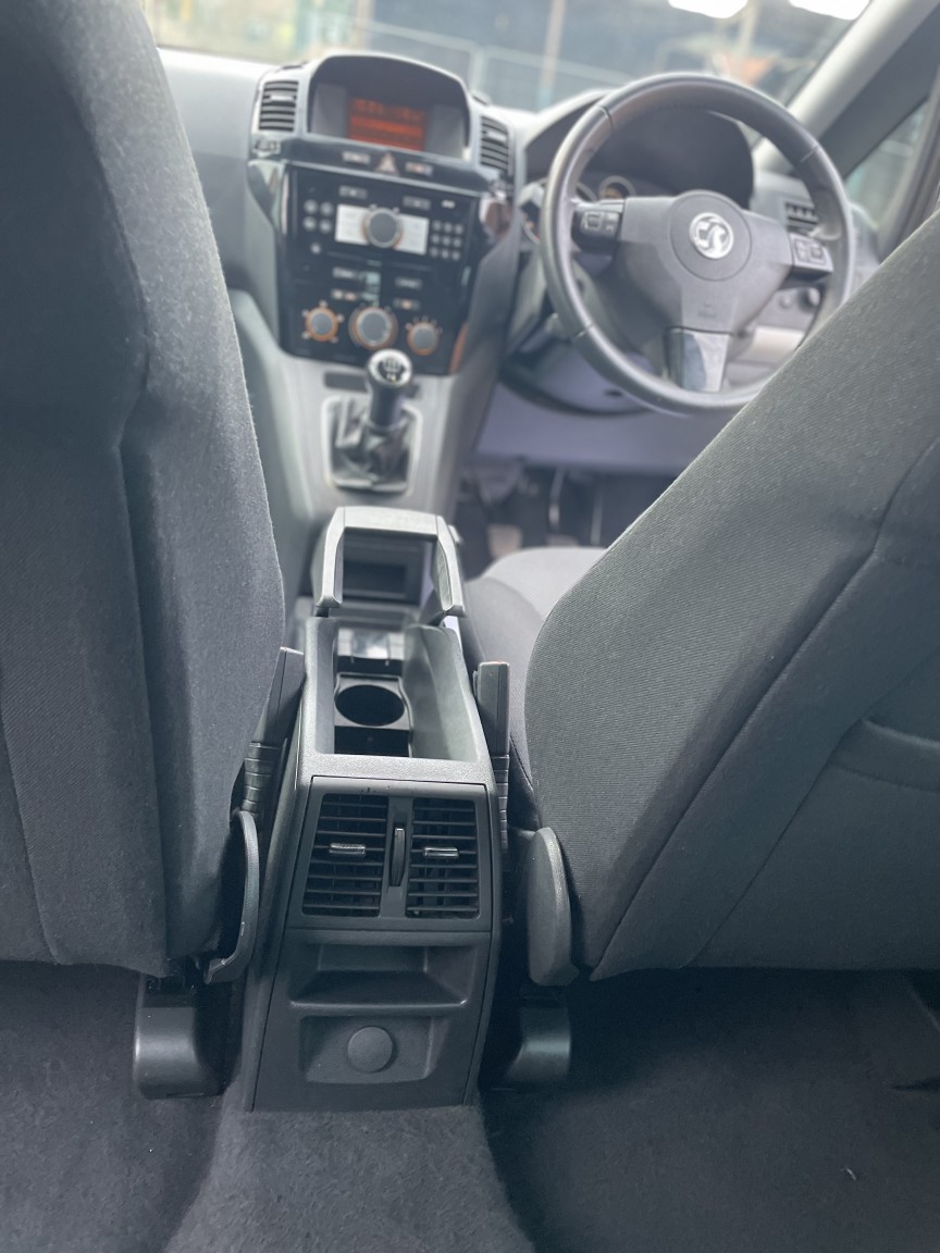 Used Vauxhall Zafira 2012 for sale - 77487240: Photo 24