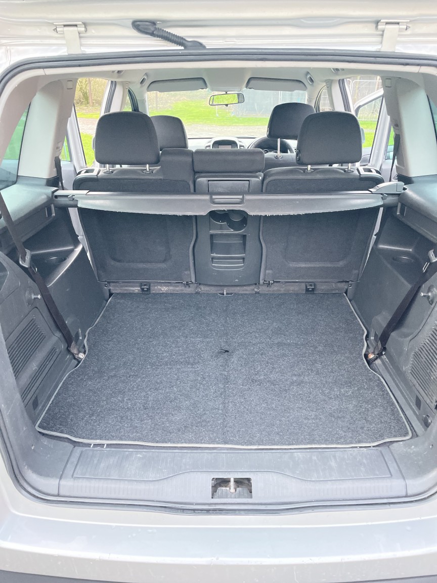 Used Vauxhall Zafira 2012 for sale - 77487240: Photo 37