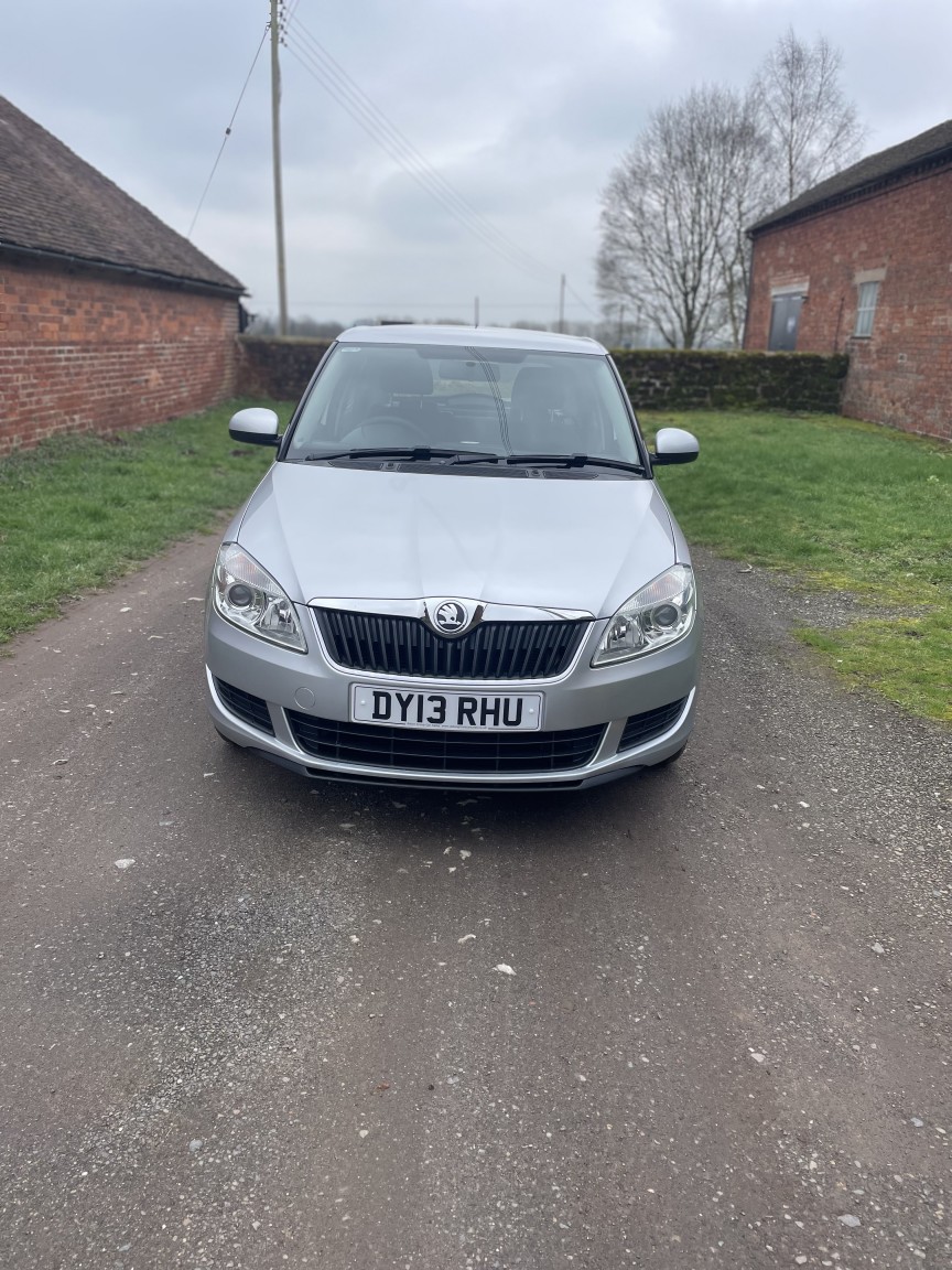 Used Skoda Fabia 2013 for sale - 77792913: Photo 2