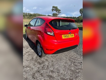 Used Ford Fiesta 2013 for sale - 75999854: Photo