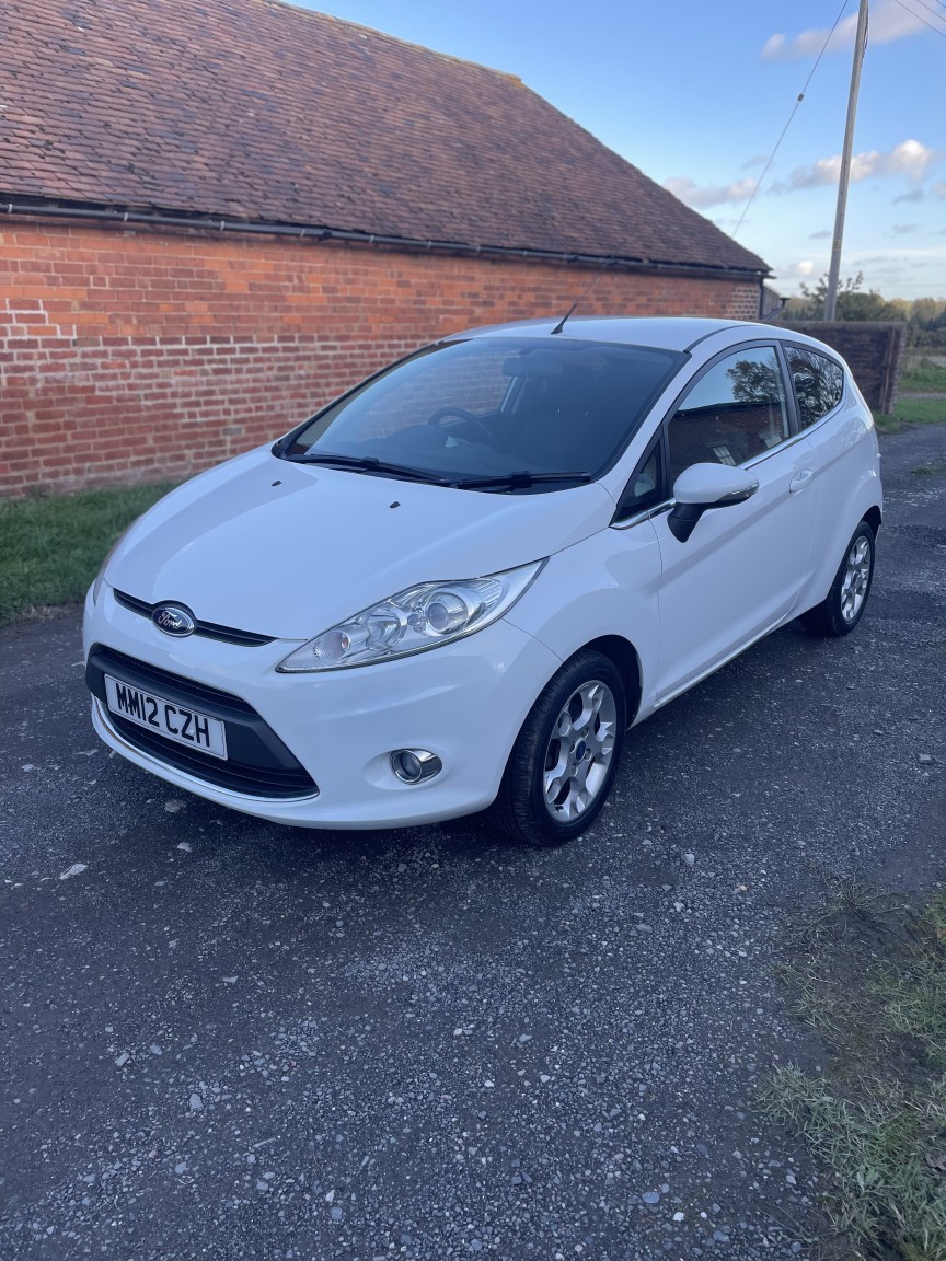 Used Ford Fiesta 2012 for sale - 76378999: Photo 1