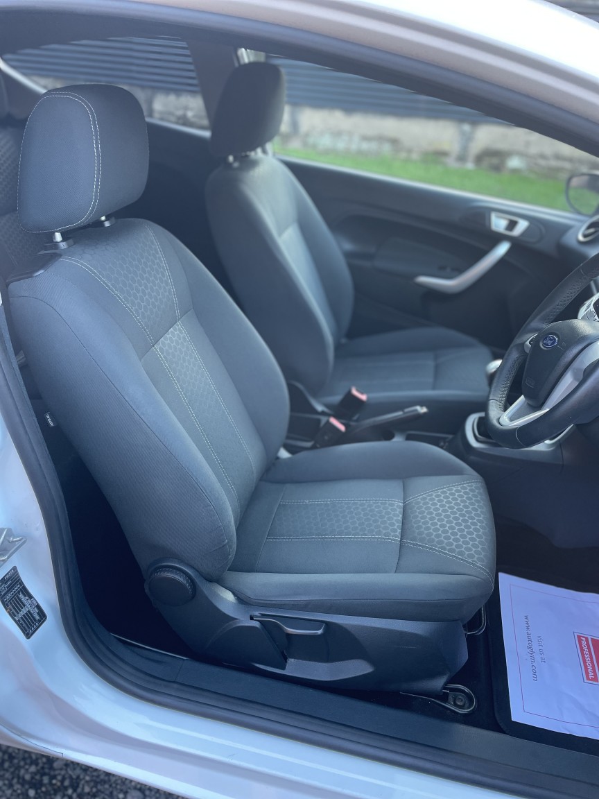 Used Ford Fiesta 2012 for sale - 76378999: Photo 12