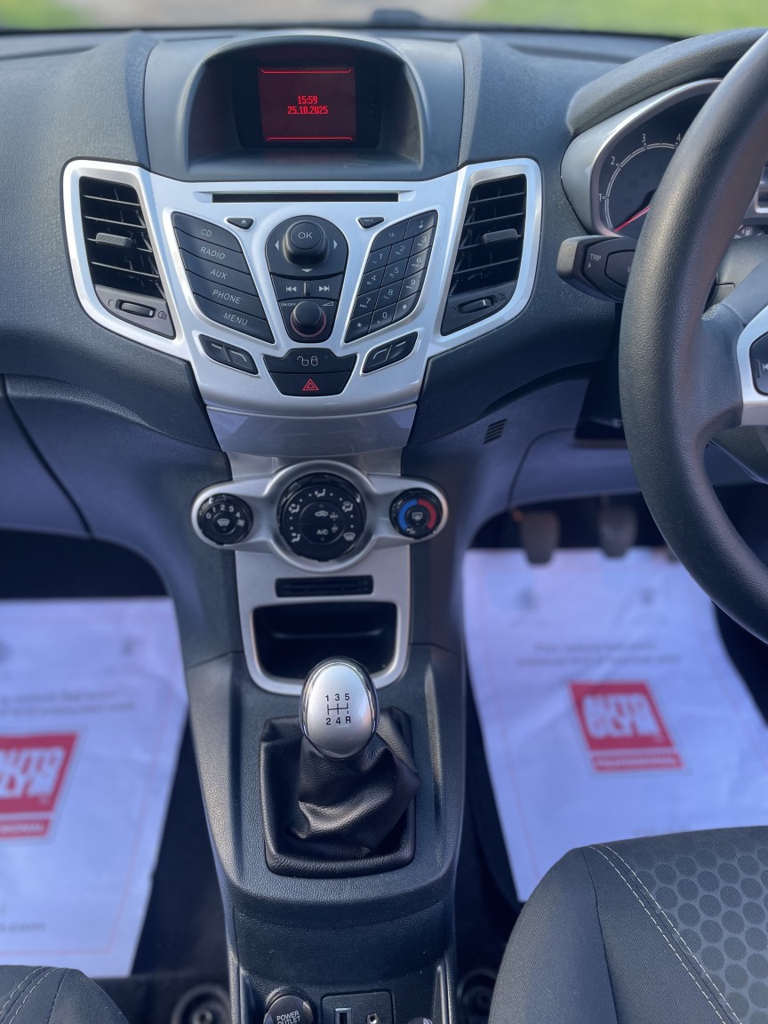 Used Ford Fiesta 2012 for sale - 76378999: Photo 19