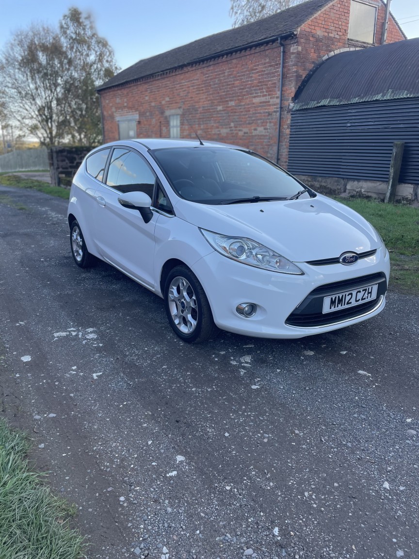 Used Ford Fiesta 2012 for sale - 76378999: Photo 3