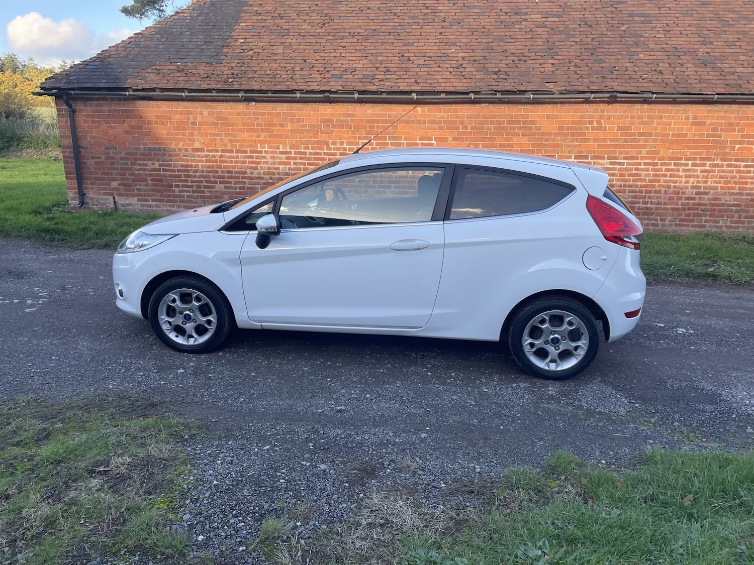 Used Ford Fiesta 2012 for sale - 76378999: Photo 6