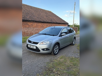Used Ford Focus 2011 for sale - 78577861: Photo