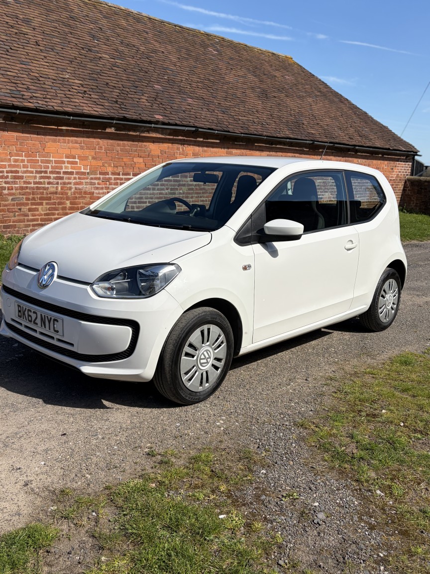 Used Volkswagen up! 2012 for sale - 78176143: Photo 3