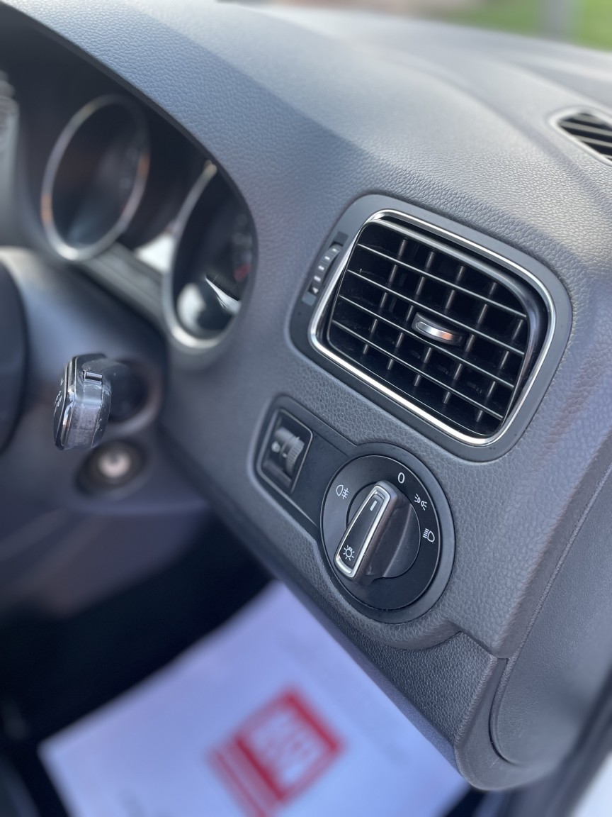 Used Volkswagen Polo 2014 for sale - 76446027: Photo 10