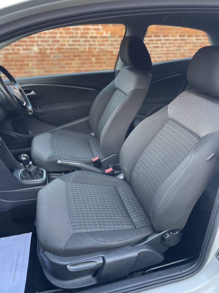 Used Volkswagen Polo 2014 for sale - 76446027: Photo 20