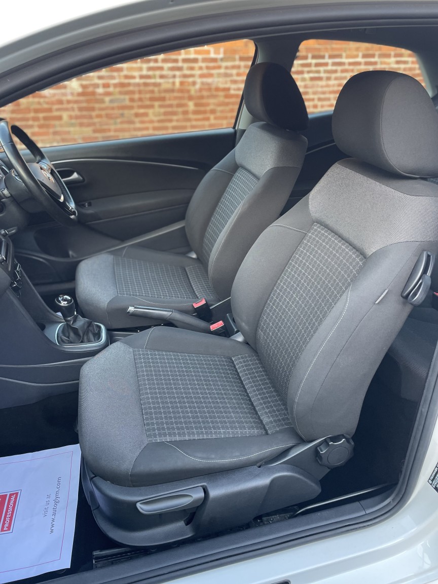 Used Volkswagen Polo 2014 for sale - 76446027: Photo 23