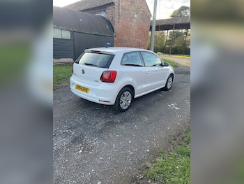 Used Volkswagen Polo 2014 for sale - 76446027: Photo