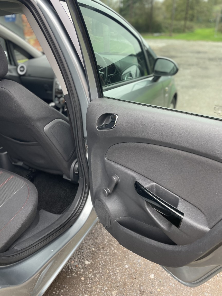 Used Vauxhall Corsa 2013 for sale - 76596598: Photo 26