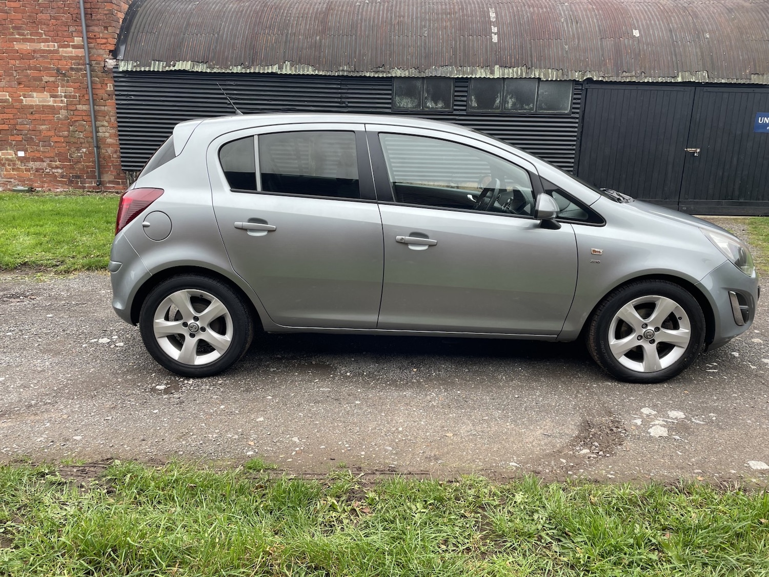 Used Vauxhall Corsa 2013 for sale - 76596598: Photo 6