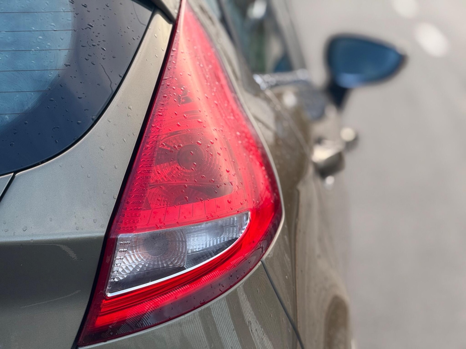 Used Ford Fiesta 2011 for sale - 76936389: Photo 18