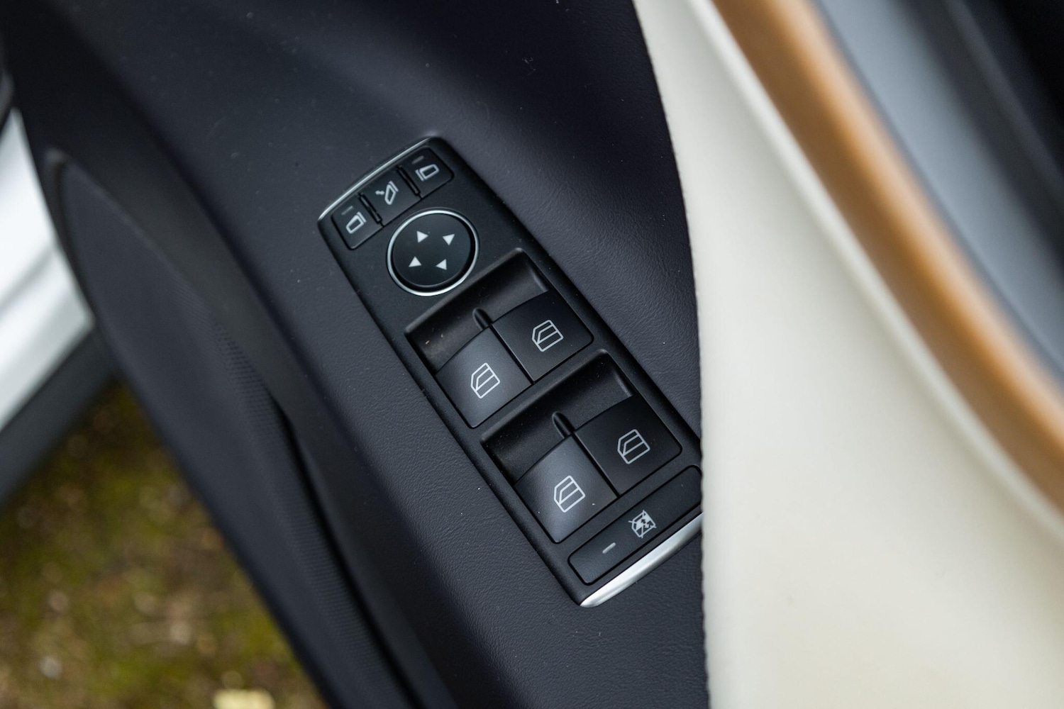 Used Tesla Model X 2019 for sale - 76989190: Photo 22