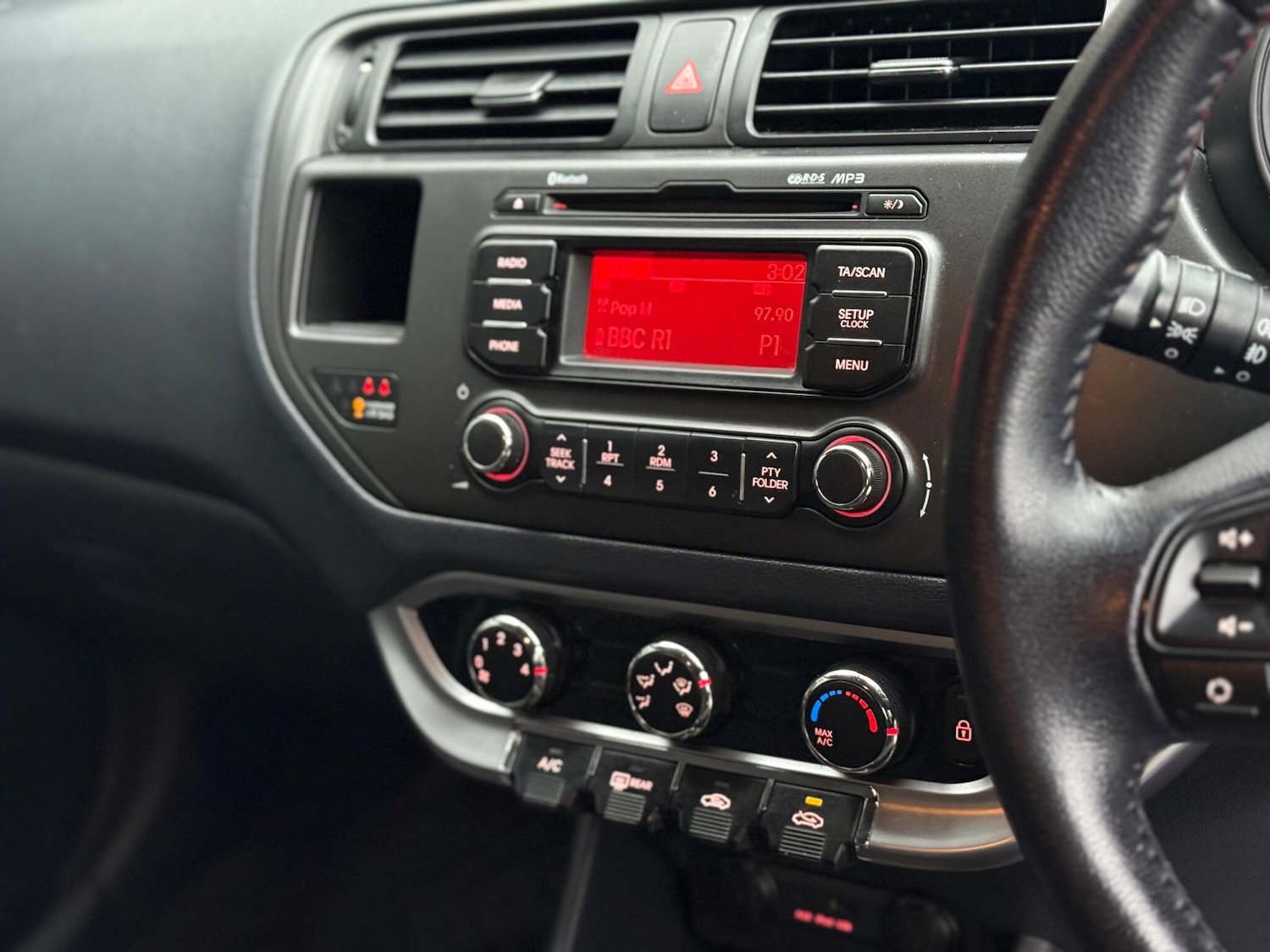 Used Kia Rio 2011 for sale - 76592732: Photo 17