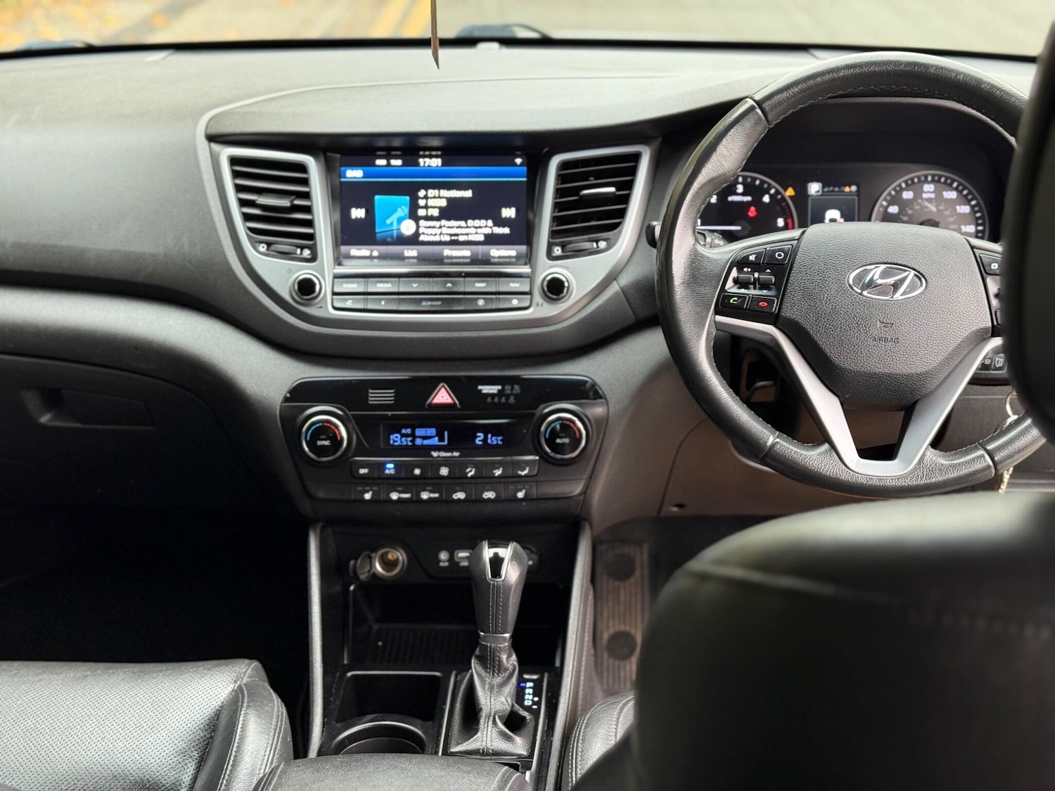 Used Hyundai TUCSON 2016 for sale - 76994539: Photo 11