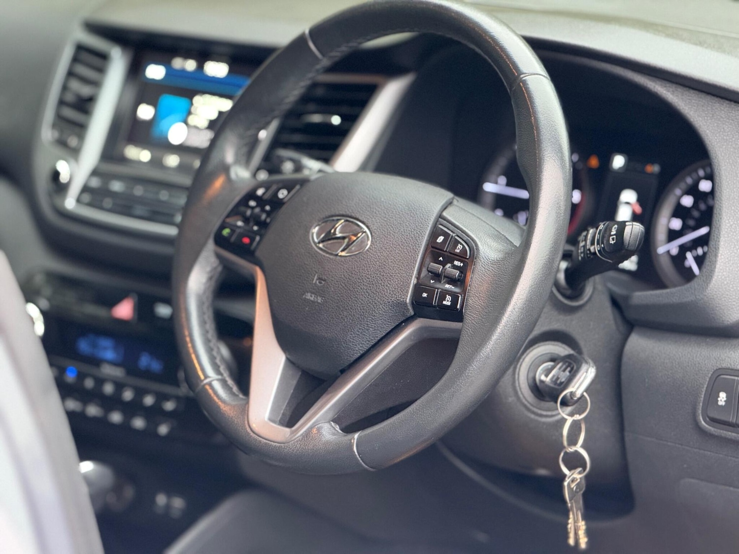 Used Hyundai TUCSON 2016 for sale - 76994539: Photo 26