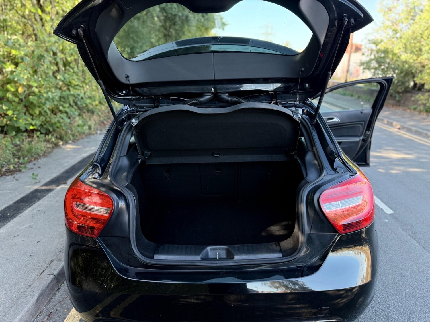 Used Mercedes-Benz A-Class 2014 for sale - 76579743: Photo 24