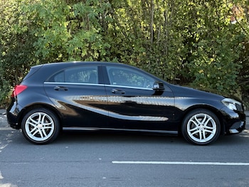 Used Mercedes-Benz A-Class 2014 for sale - 76579743: Photo