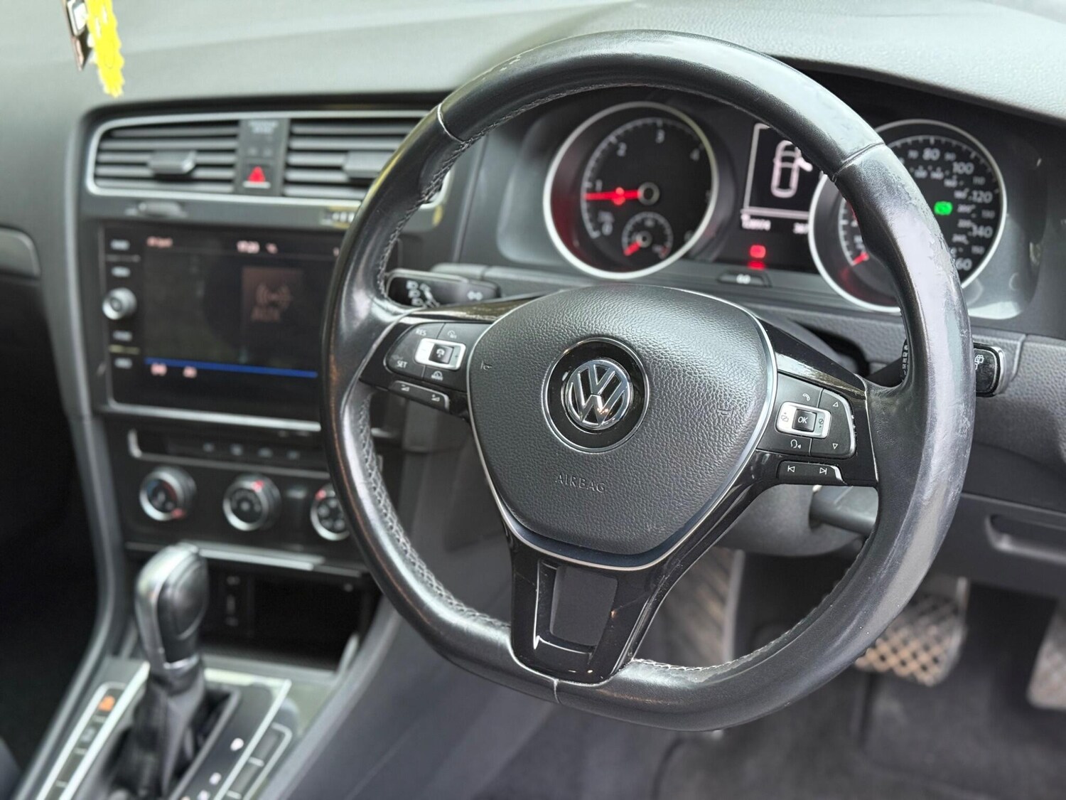 Used Skoda Rapid Spaceback 2016 for sale - 76579746: Photo 15