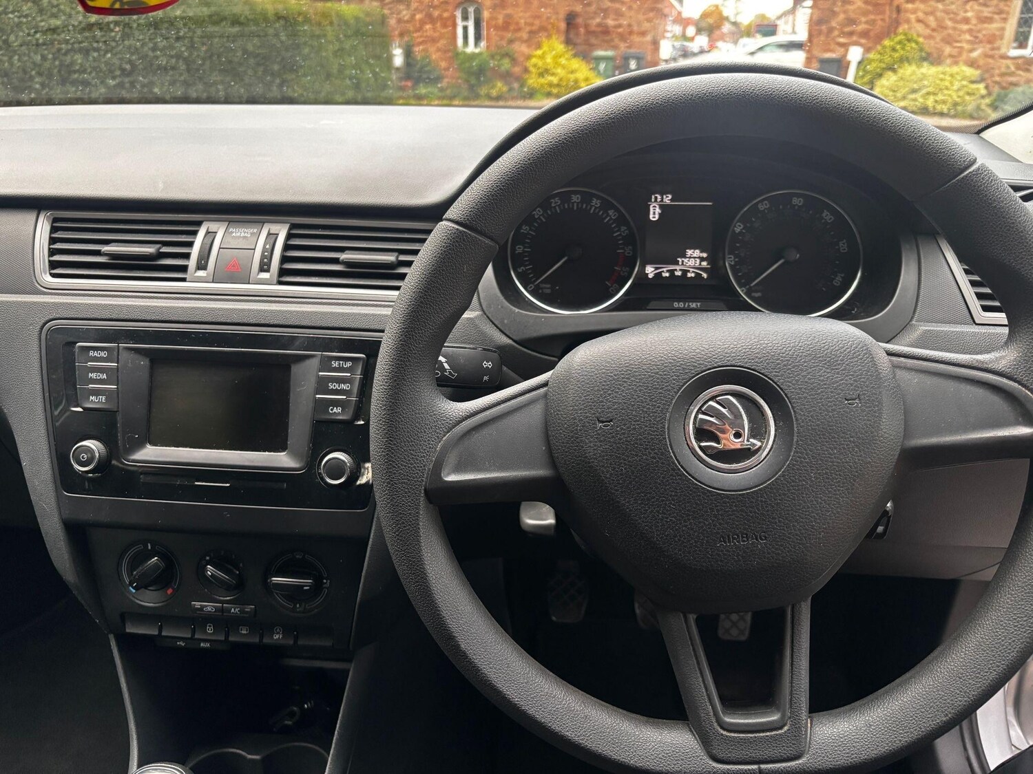 Used Skoda Rapid Spaceback 2016 for sale - 76579746: Photo 16