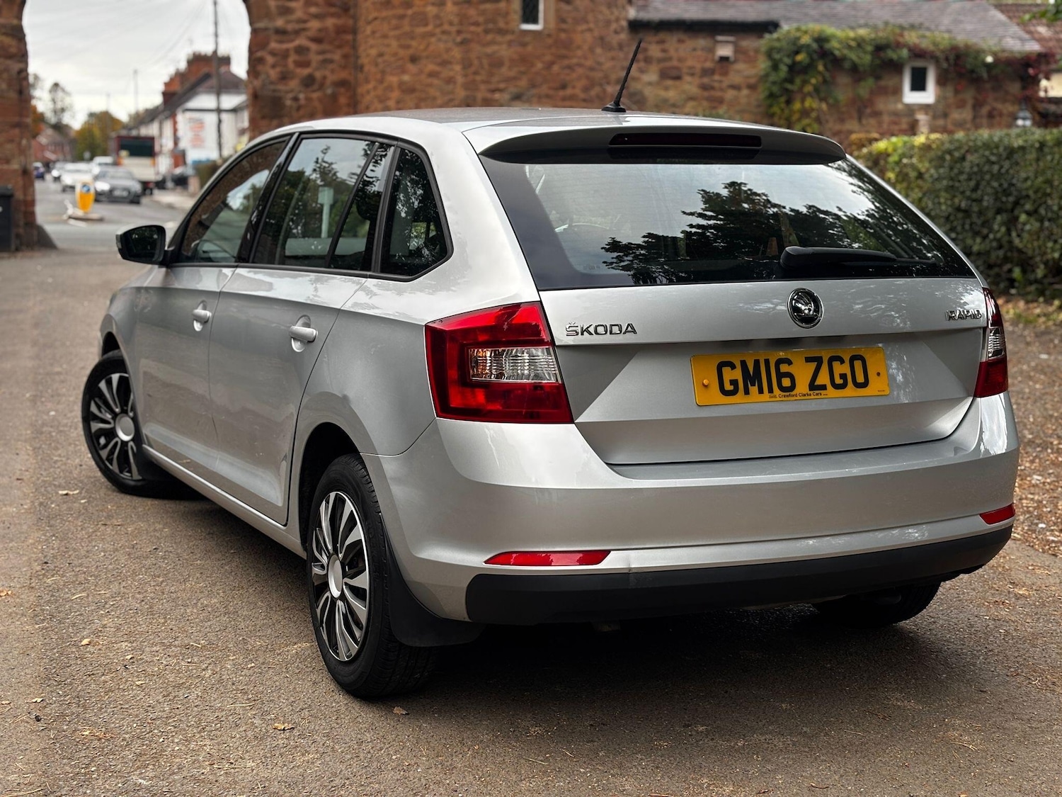 Used Skoda Rapid Spaceback 2016 for sale - 76579746: Photo 3