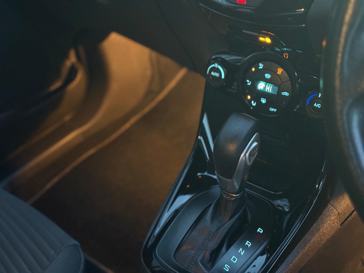 Used Ford Fiesta 2013 for sale - 76850011: Photo 9