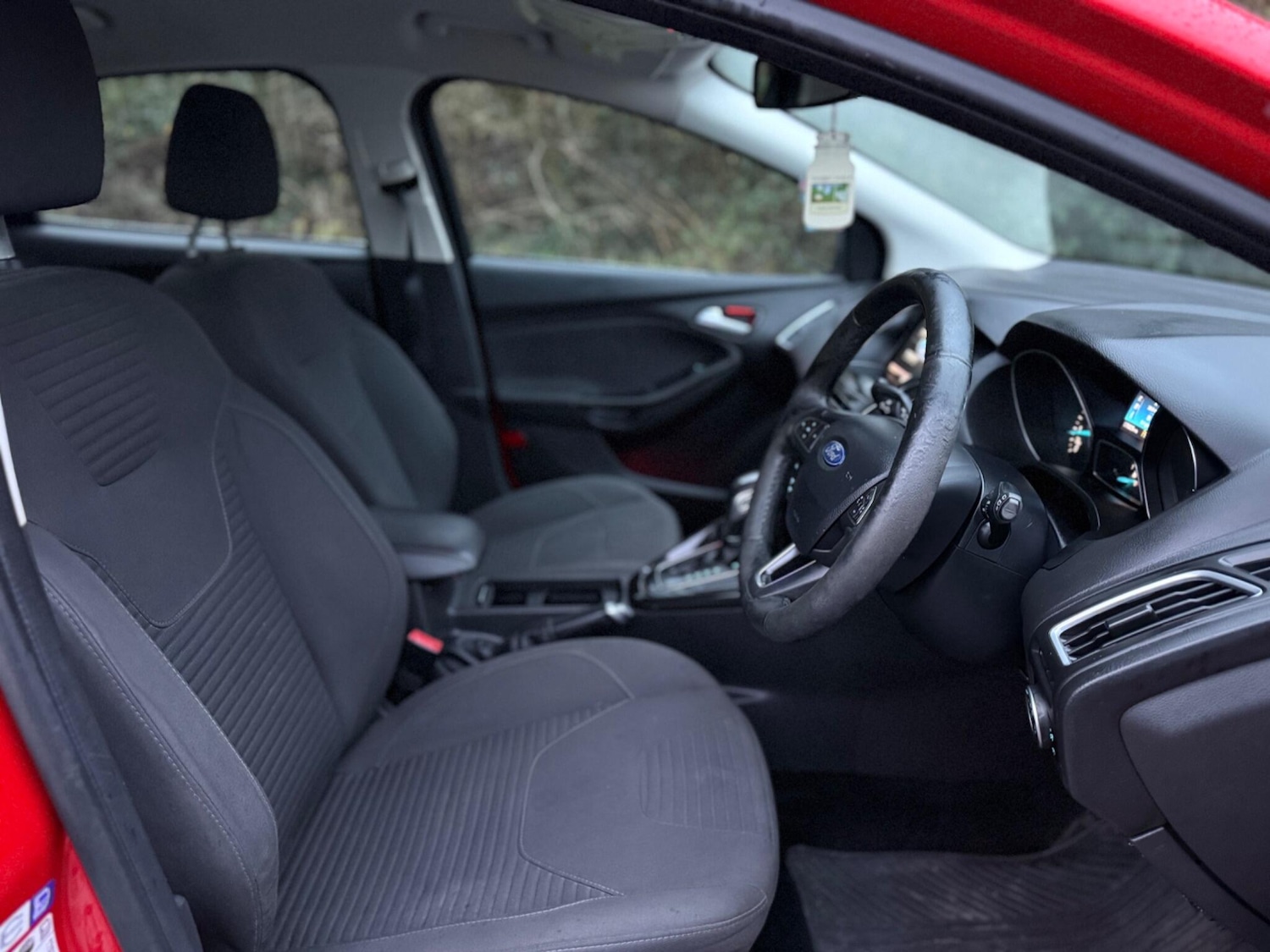 Used Ford Focus 2015 for sale - 76850283: Photo 17