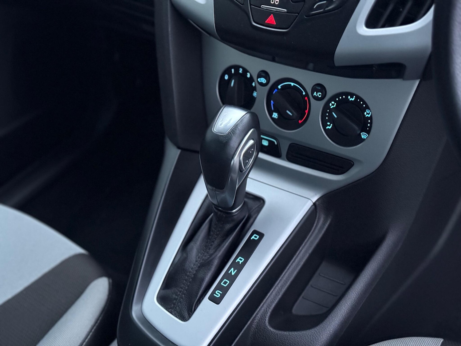 Used Ford Focus 2013 for sale - 77029545: Photo 18