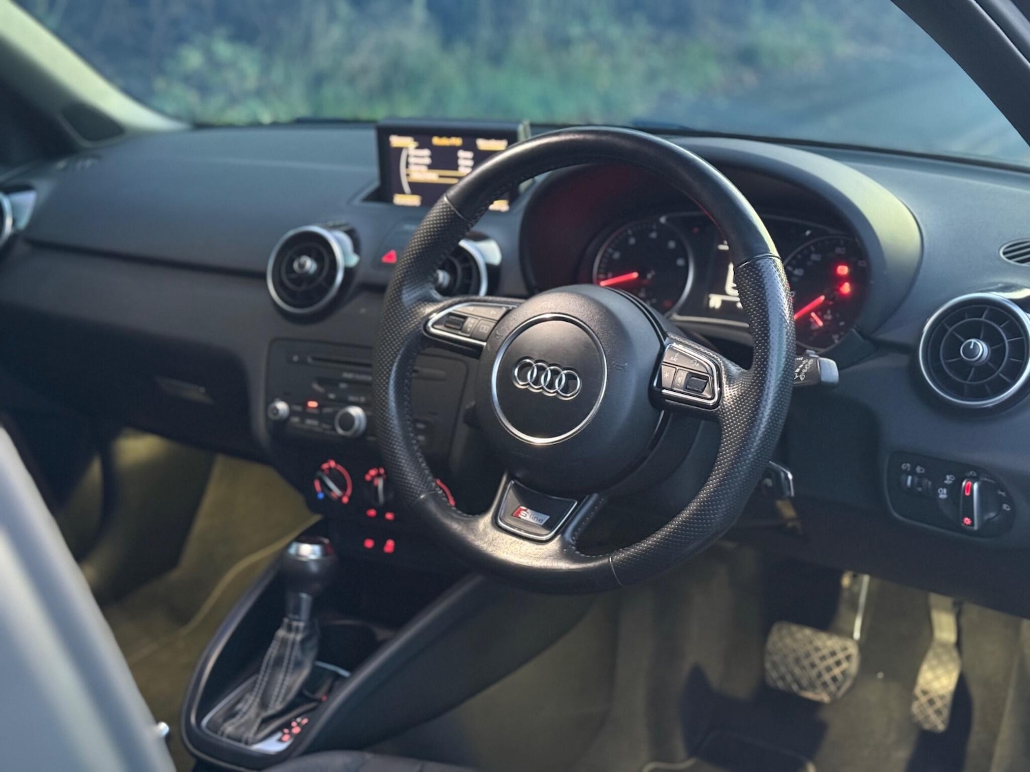 Used Audi A1 2011 for sale - 76752594: Photo 7