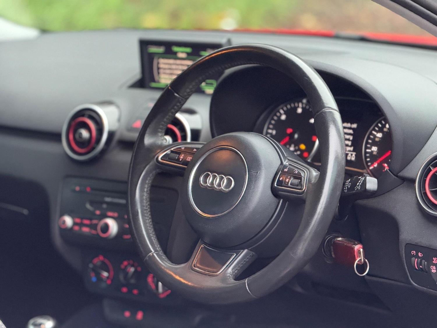 Used Audi A1 2013 for sale - 76591942: Photo 12