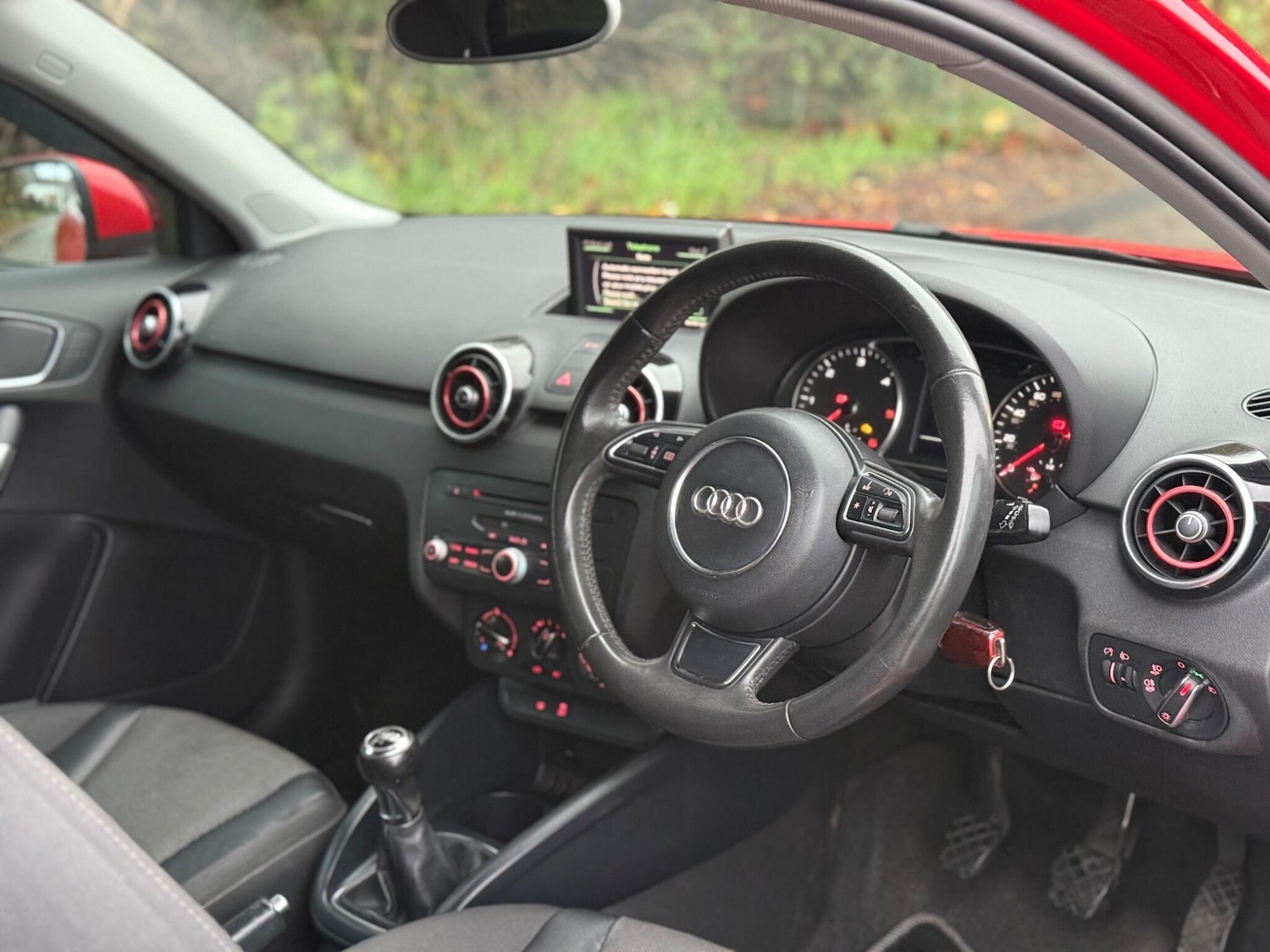 Used Audi A1 2013 for sale - 76591942: Photo 13