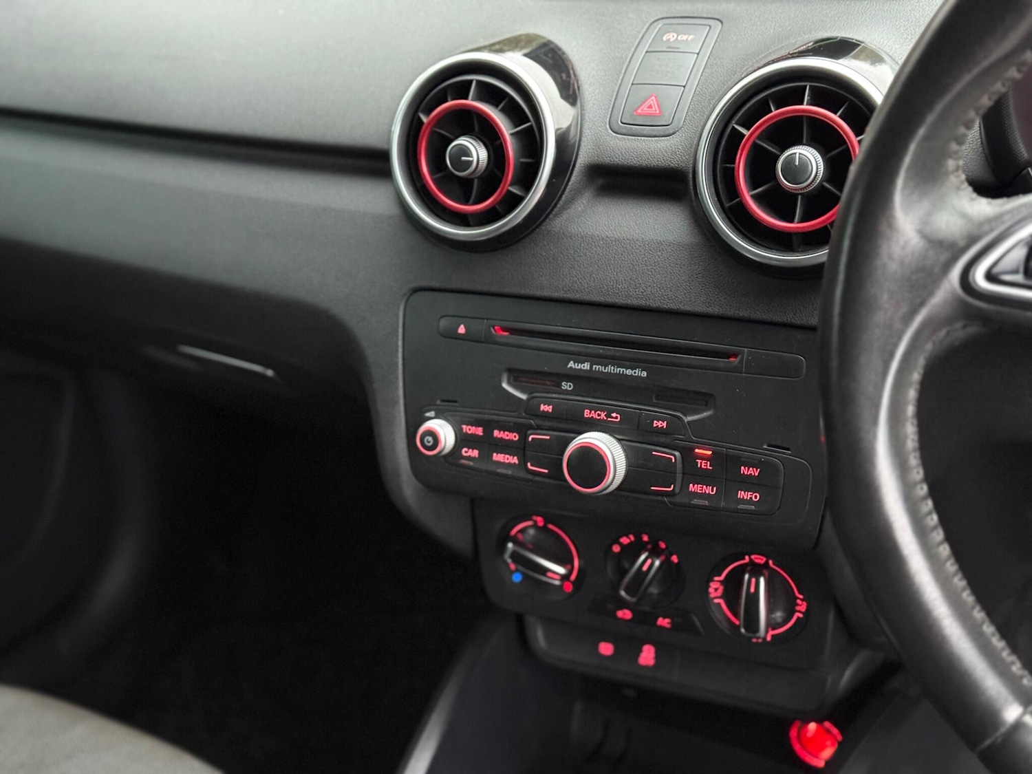 Used Audi A1 2013 for sale - 76591942: Photo 14