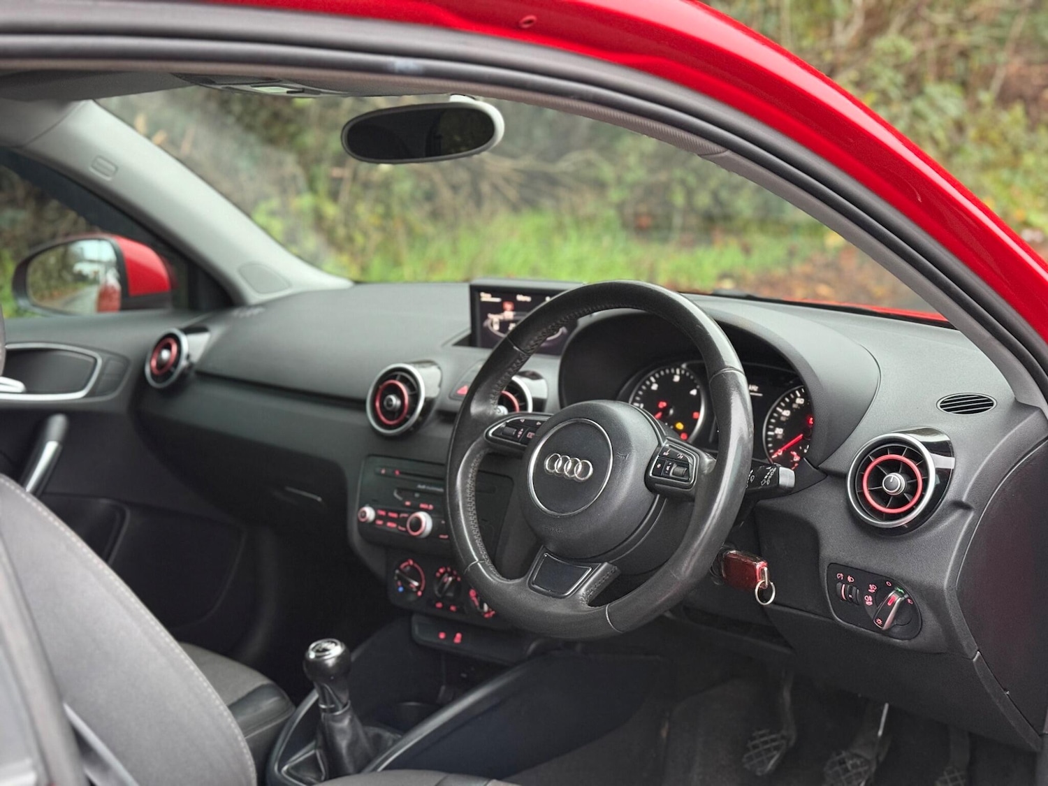 Used Audi A1 2013 for sale - 76591942: Photo 17