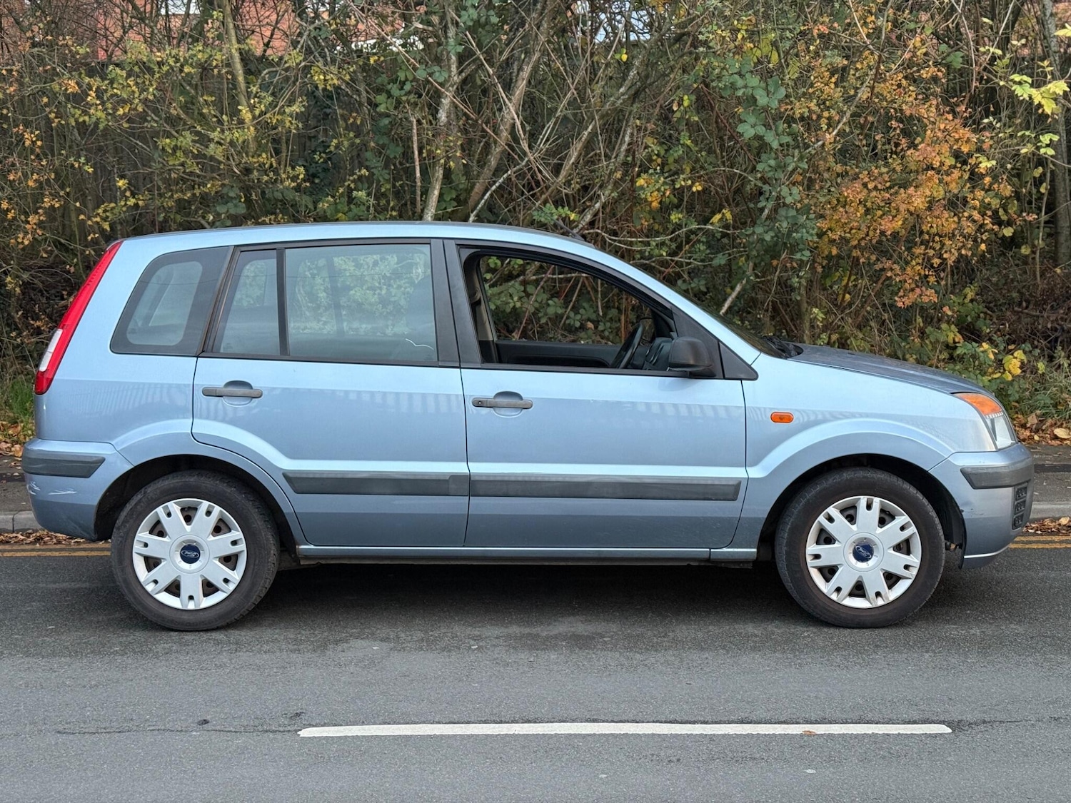 Used Ford Fusion 2007 for sale - 76994231: Photo 2