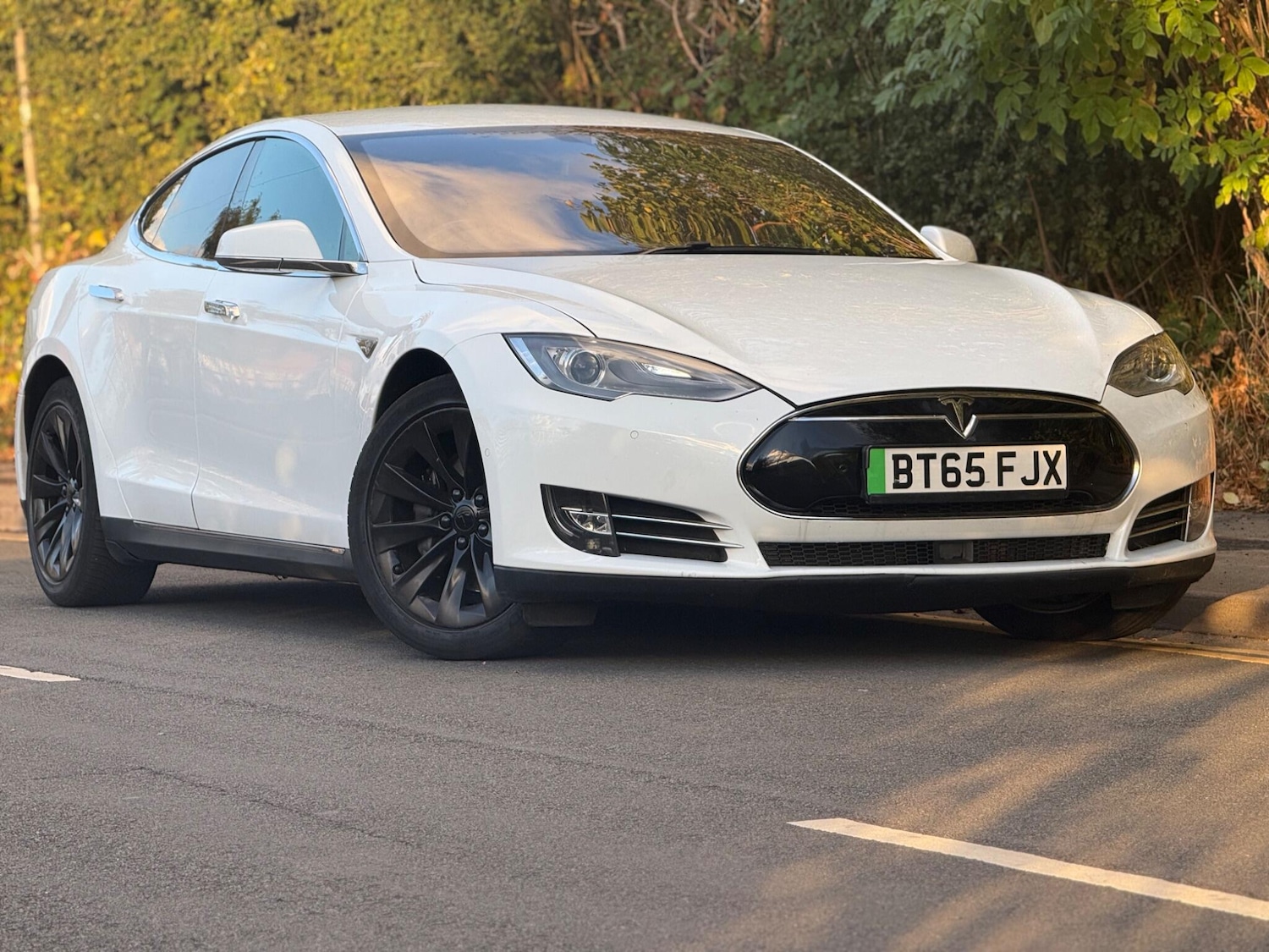 Used Tesla Model S 2015 for sale - 76579758: Photo 1