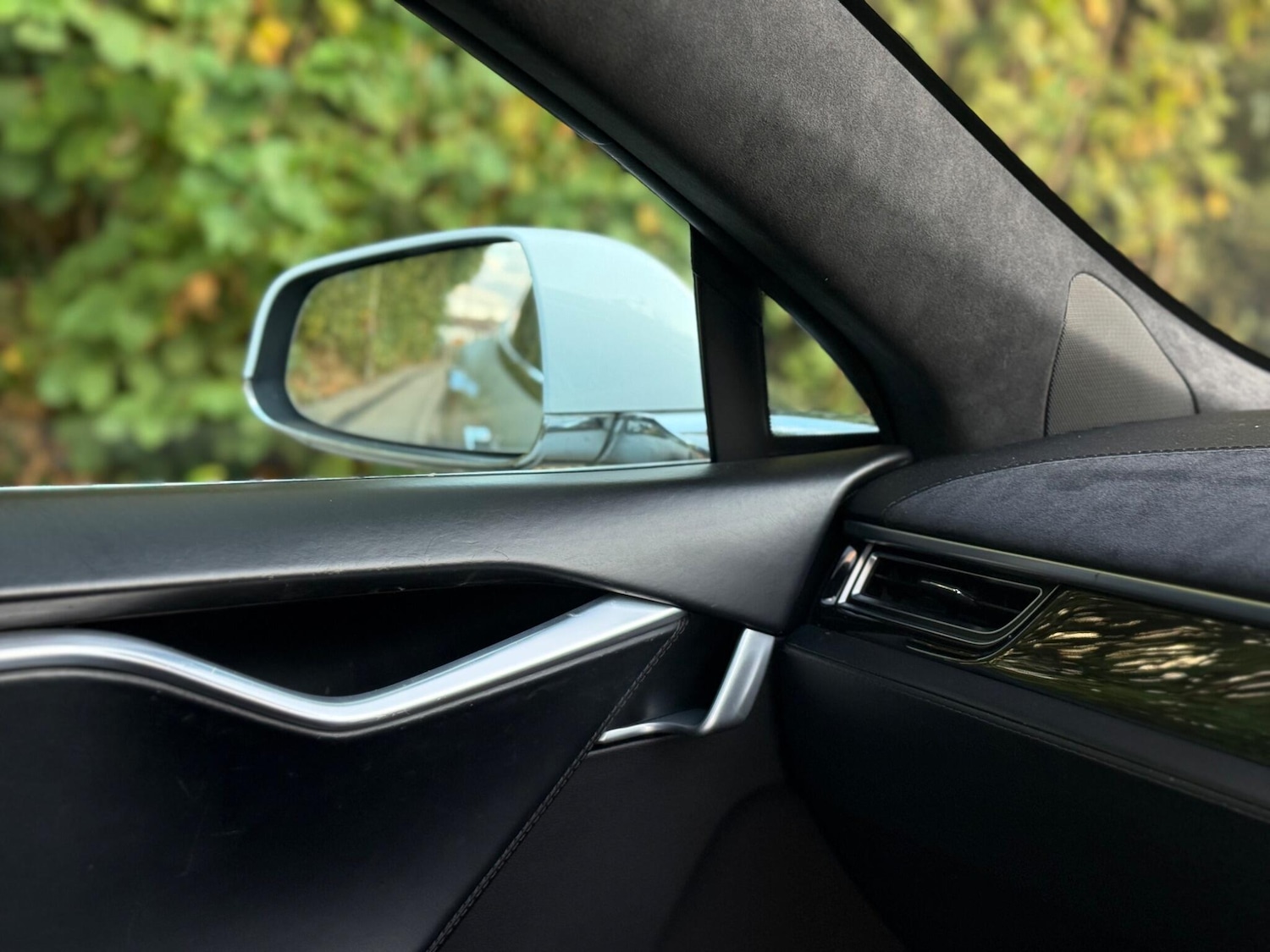 Used Tesla Model S 2015 for sale - 76579758: Photo 13