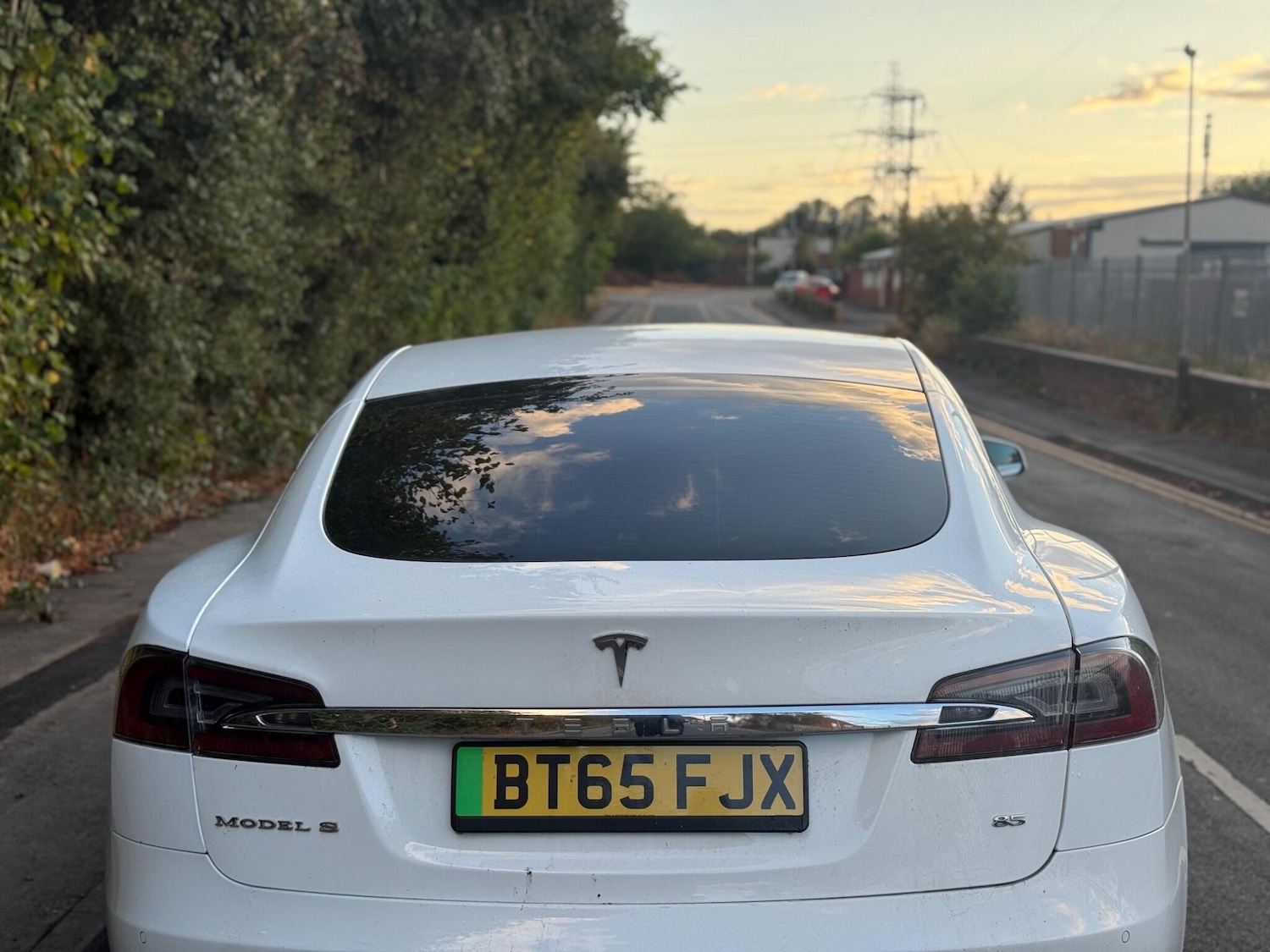 Used Tesla Model S 2015 for sale - 76579758: Photo 4