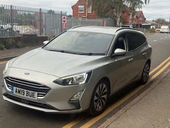 Used Ford Focus 2019 for sale - 76579757: Photo