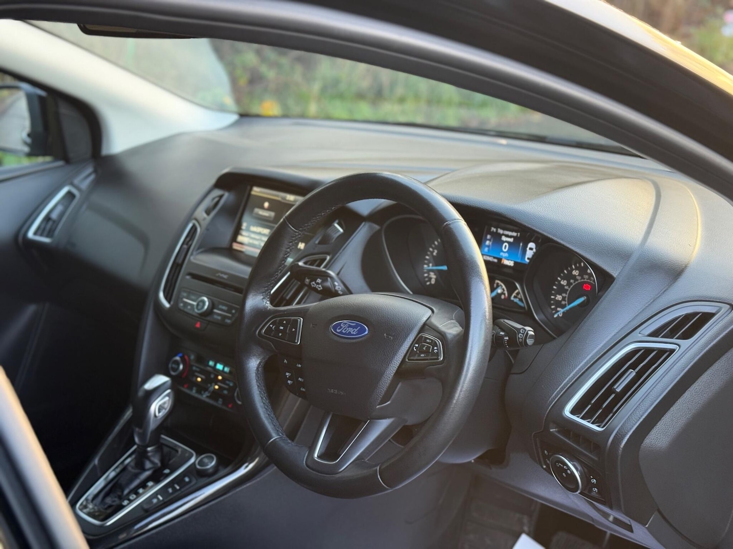 Used Ford Focus 2015 for sale - 77029245: Photo 19